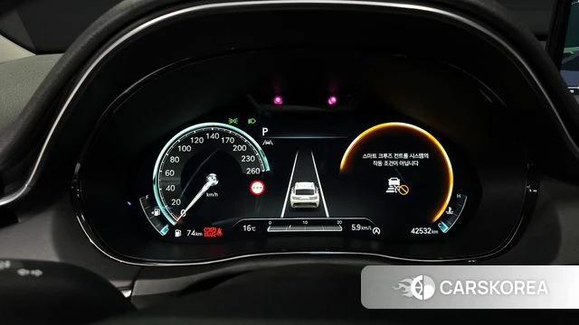 Genesis GV70 id 3805732 из Кореи 18