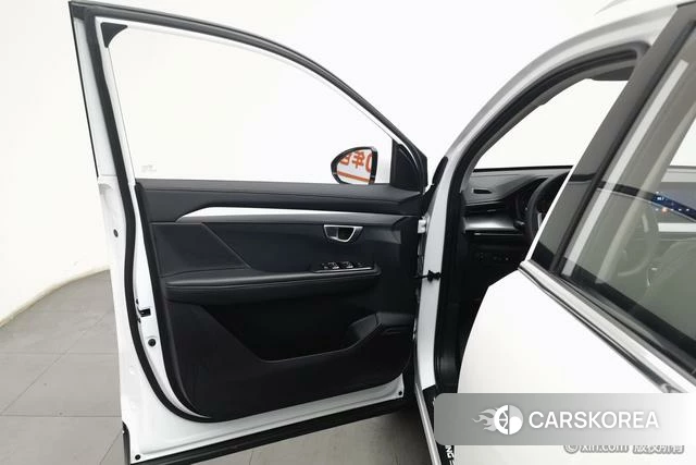 Wuling Automobile Wuling Xingchen id 4210650 из Китая 22