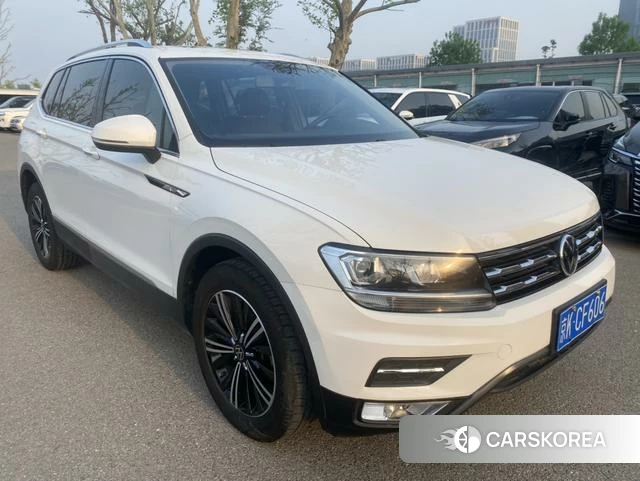 Volkswagen Tiguan L id 4257975 из Китая 12