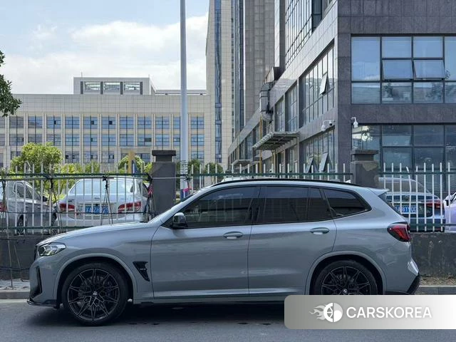 BMW X3 M id 4333546 из Китая 8
