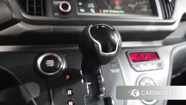 Kia The New Kia Ray id 3359427 из Кореи 18