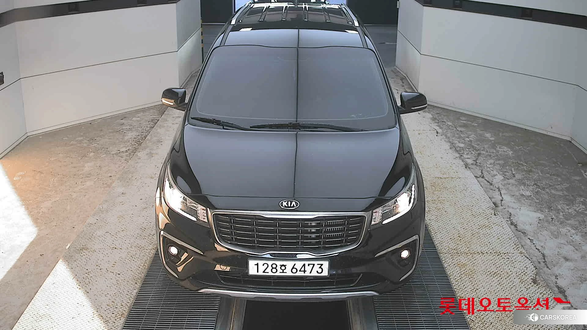 Kia Carnival id 4674183 из Кореи 35