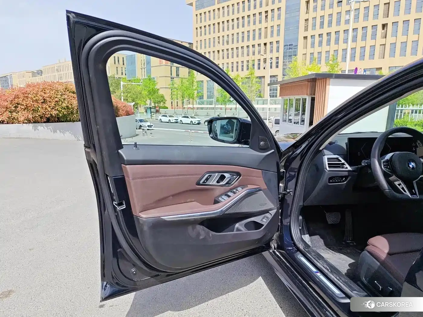 BMW 3 series id 4545714 из Китая 18