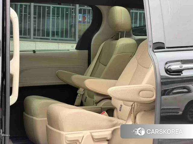 Toyota Grevia id 4261051 из Китая 15
