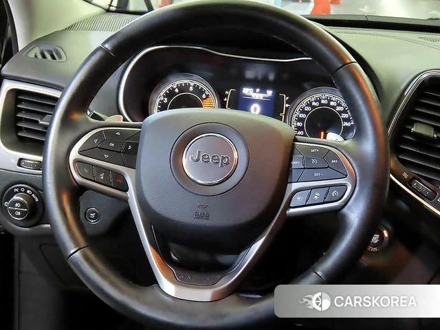 Jeep Cherokee (KL) id 4717808 из Кореи 18