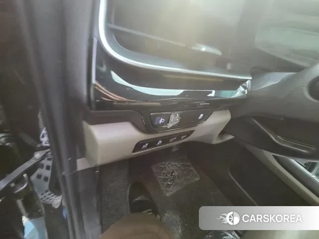 Kia The New Carnival 4th Generation id 3467170 из Кореи 13