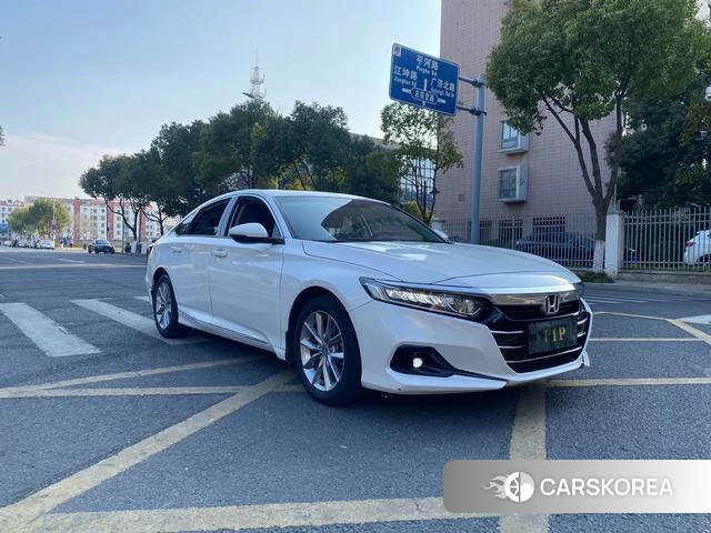Honda Accord id 4255821 из Китая 8