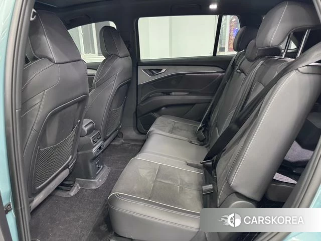 Audi Q5 e-tron id 4329177 из Китая 8