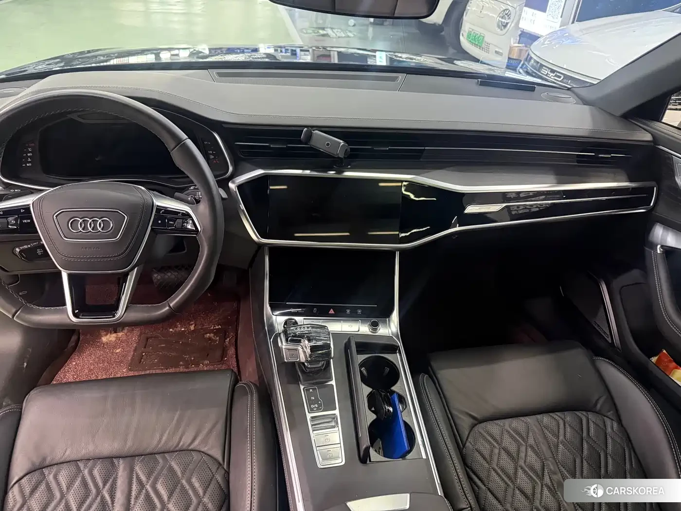 Audi A6L id 4570496 из Китая 11