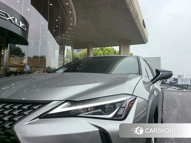 Lexus UX id 4348946 из Китая 15