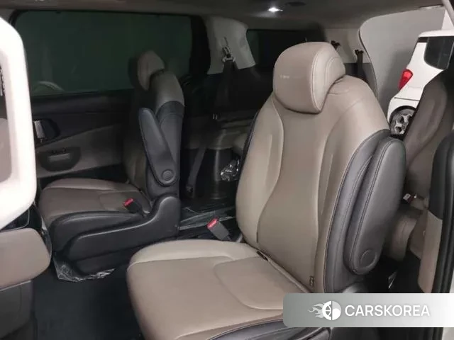 Kia The New Carnival 4th Generation id 3341415 из Кореи 18