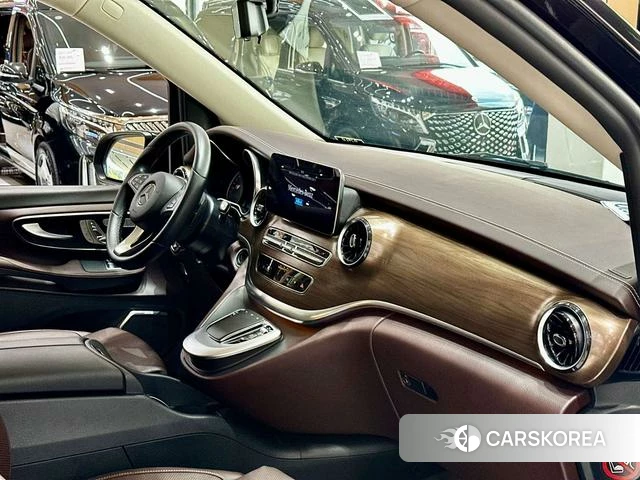 Mercedes-Benz V-class id 4264826 из Китая 14
