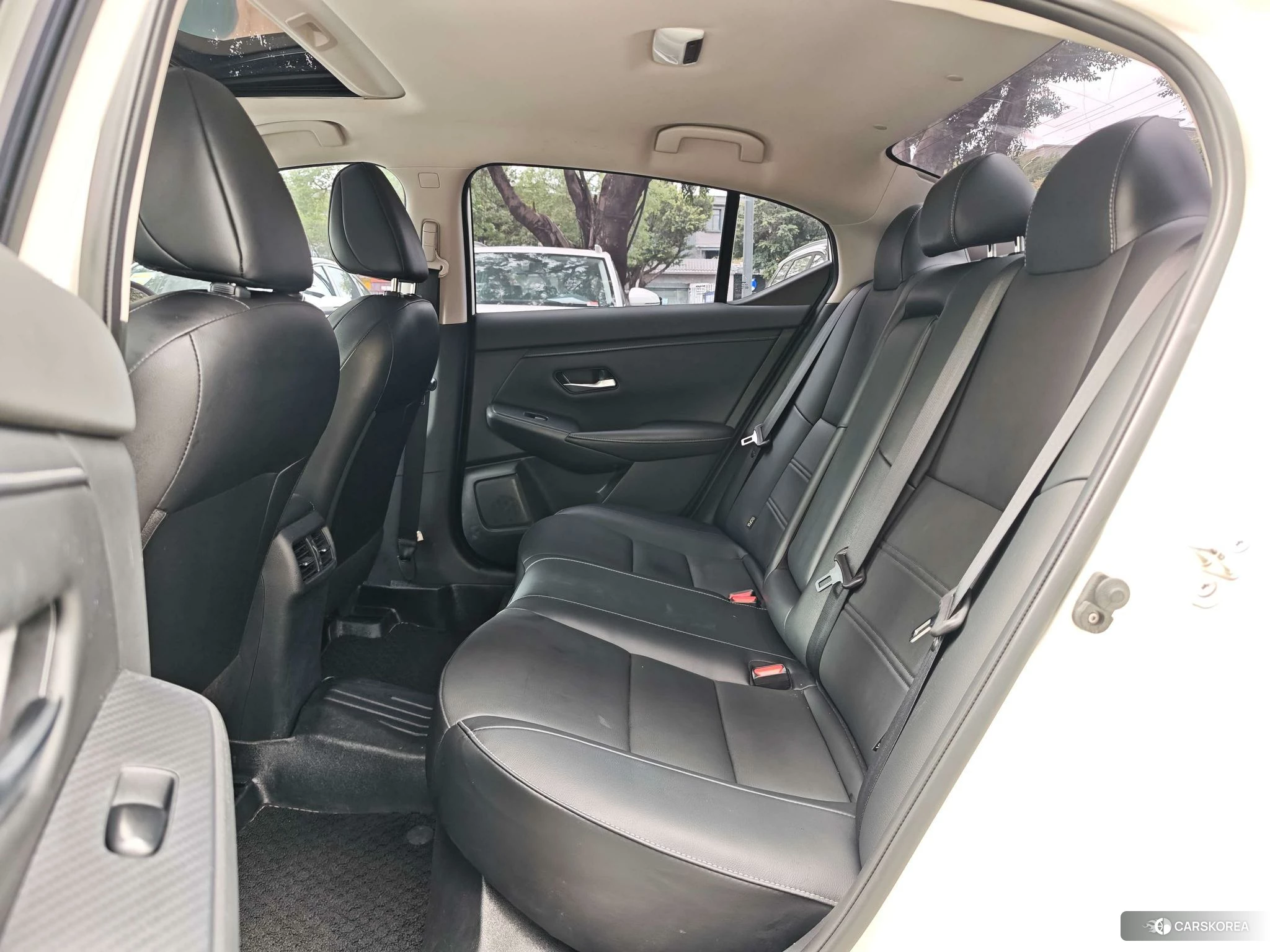 Nissan Xuan Yi id 4467964 из Китая 25