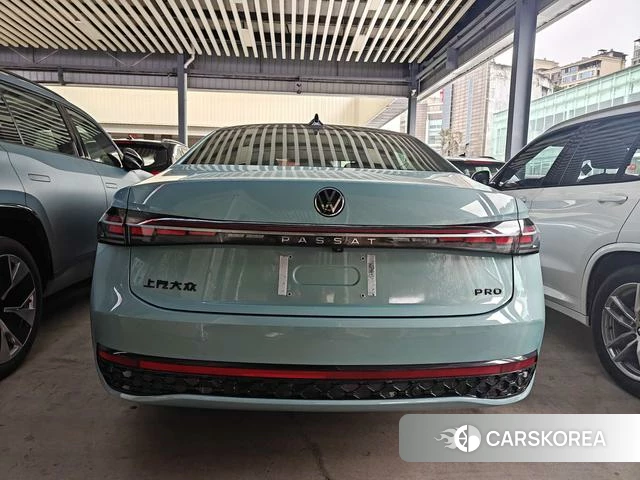 Volkswagen Passat id 3920442 из Китая 15