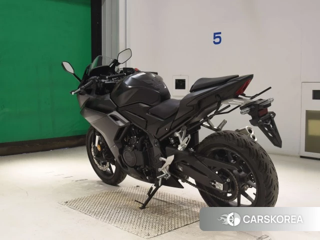 Проданный Honda CBR400R id 4313257 из Японии, фото 8
