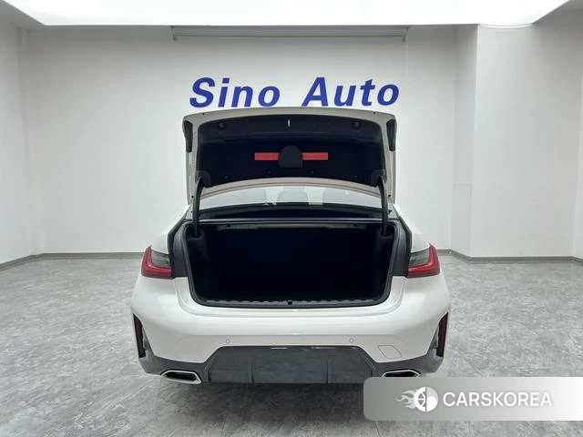 BMW 3 series id 4367479 из Китая 8