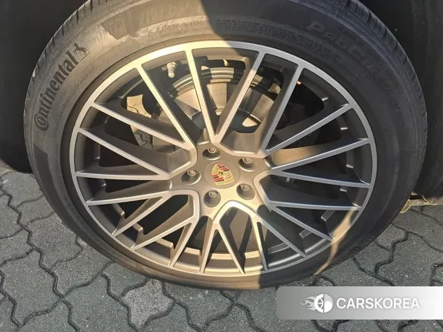 Porsche Cayenne (PO536) id 3643612 из Кореи 18