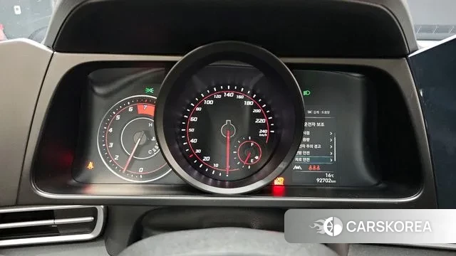 Hyundai Avante (CN7) id 3373995 из Кореи 18