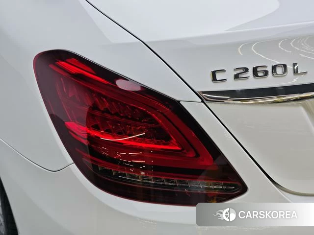Mercedes-Benz Class C id 4297719 из Китая 18