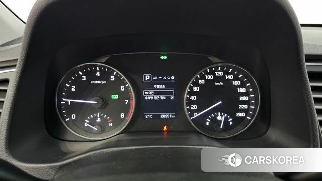 Hyundai Avante AD id 4384833 из Кореи 28