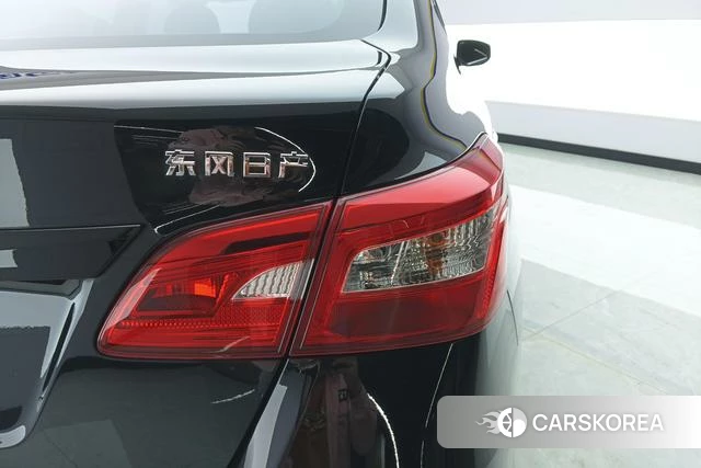 Nissan Xuan Yi id 4213630 из Китая 15