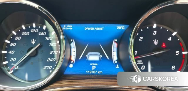 Maserati Quattroporte id 4652011 из Кореи 12