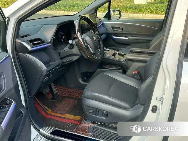 Toyota Grevia id 4263795 из Китая 8