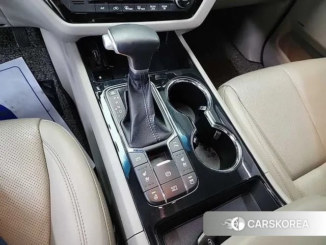 Kia The New Carnival id 2902697 из Кореи 18