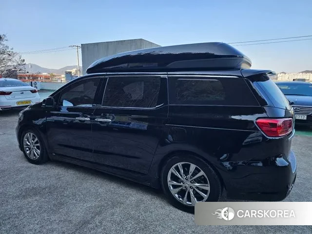 Kia The New Carnival id 3656313 из Кореи 18