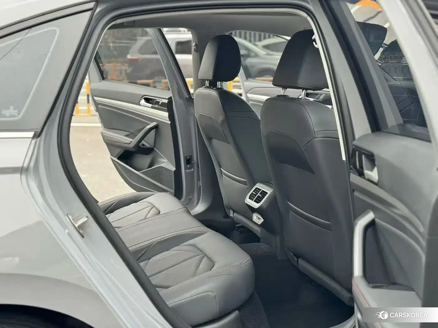 Volkswagen Lavida id 4565100 из Китая 8