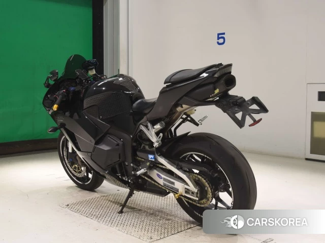 Проданный Honda CBR600RR ABS id 4373998 из Японии, фото 9