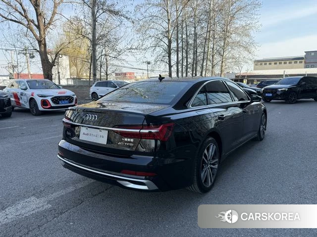 Audi A6L id 4275652 из Китая 14