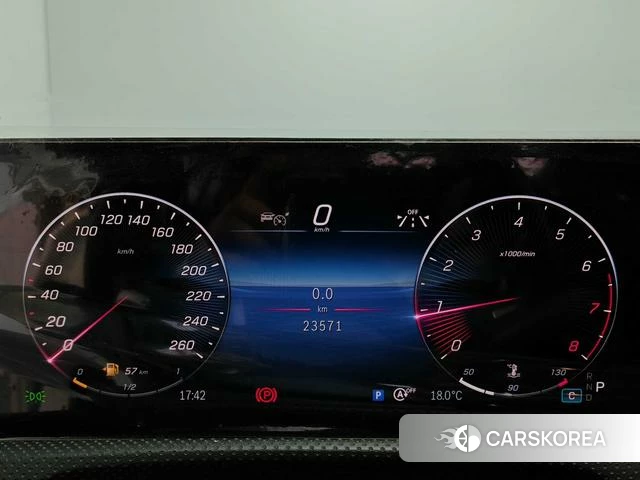 Mercedes-Benz Class A id 4320815 из Китая 17