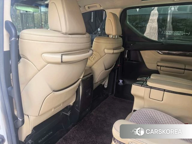 Toyota Elfa id 4263006 из Китая 8