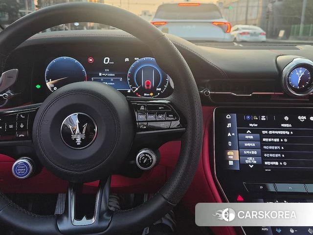 Maserati Granturismo 2nd Generation id 4432528 из Кореи 13