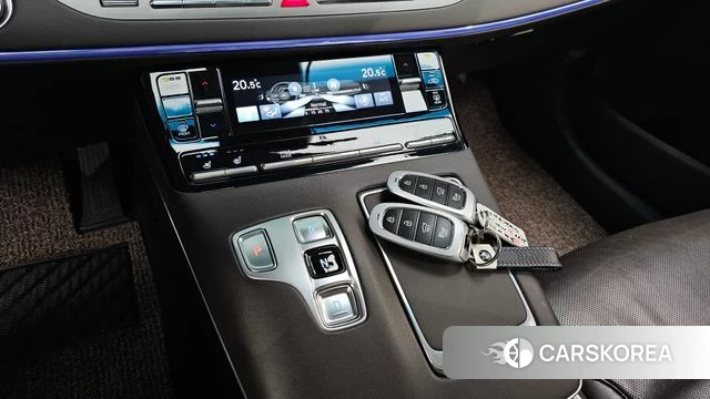 Hyundai The New Grandeur IG id 3819820 из Кореи 18