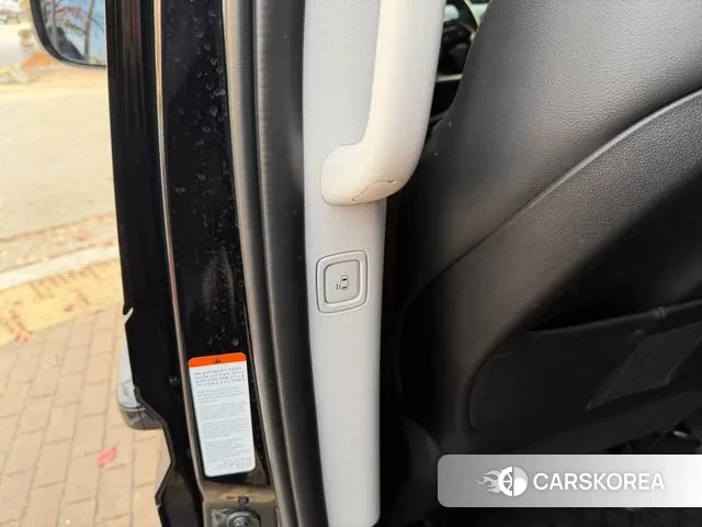 Hyundai Staria id 3388378 из Кореи 8