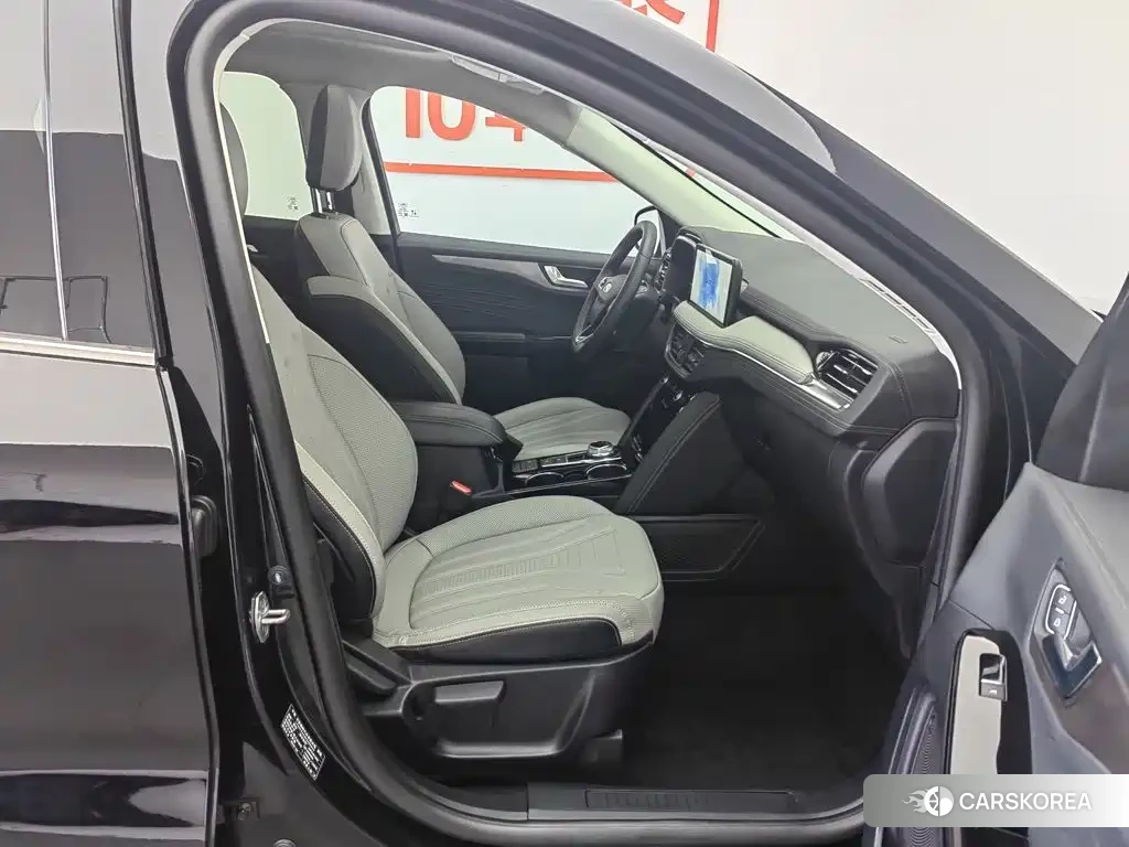 Ford Escape id 4649385 из Китая 22