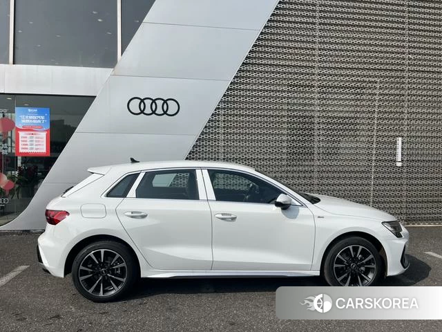 Audi A3 id 3920368 из Китая 18
