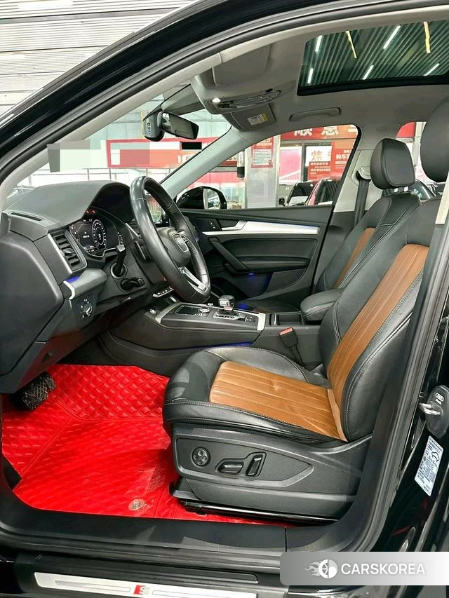 Audi Q5L id 3901953 из Китая 8