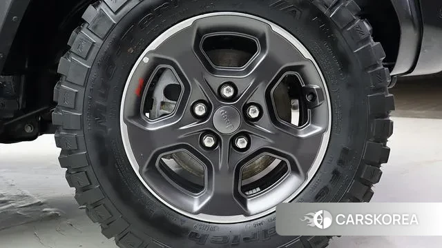 Jeep Gladiator (JT) id 3487815 из Кореи 18