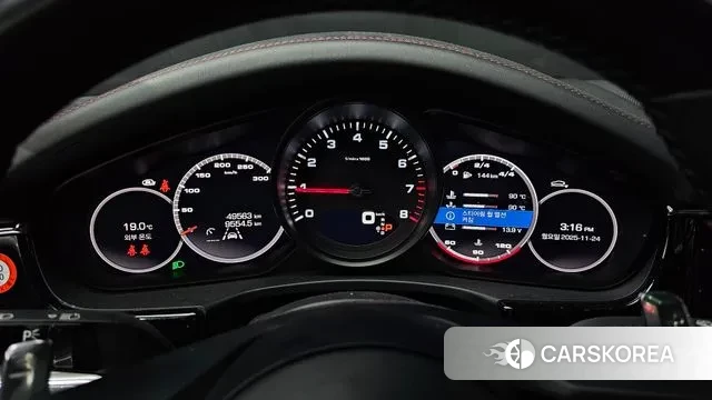 Porsche Panamera (971) id 3401829 из Кореи 18