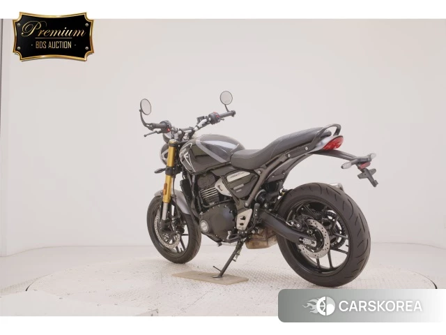 Triumph SPEED 400 id 4333013 из Японии 8