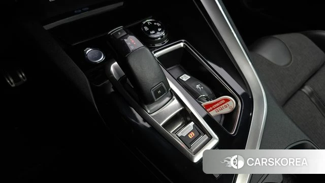 Peugeot 5008 second generation id 4225482 из Кореи 30