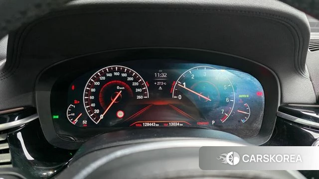 BMW 5 Series (G30) id 4662631 из Кореи 30