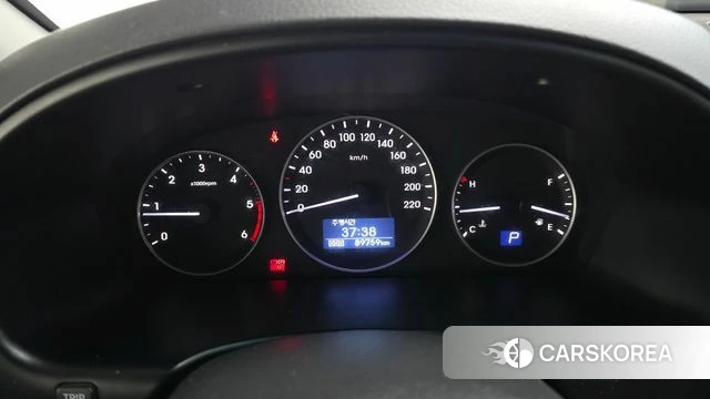 Hyundai The New Grand Starex id 4698836 из Кореи 28