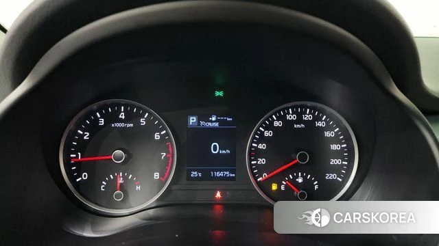 Kia Stonic id 4615292 из Кореи 30