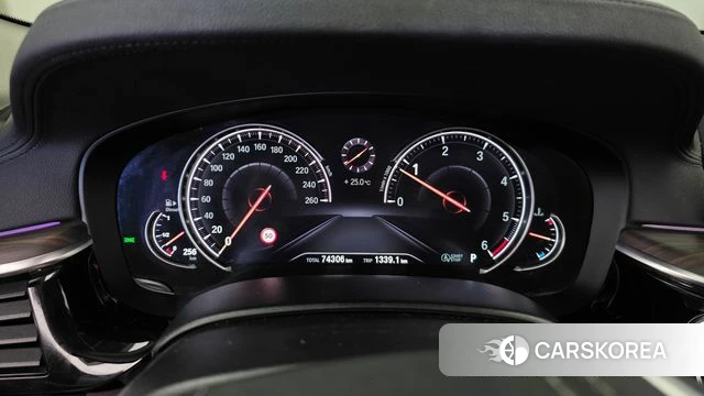 BMW 5 Series (G30) id 4496903 из Кореи 18