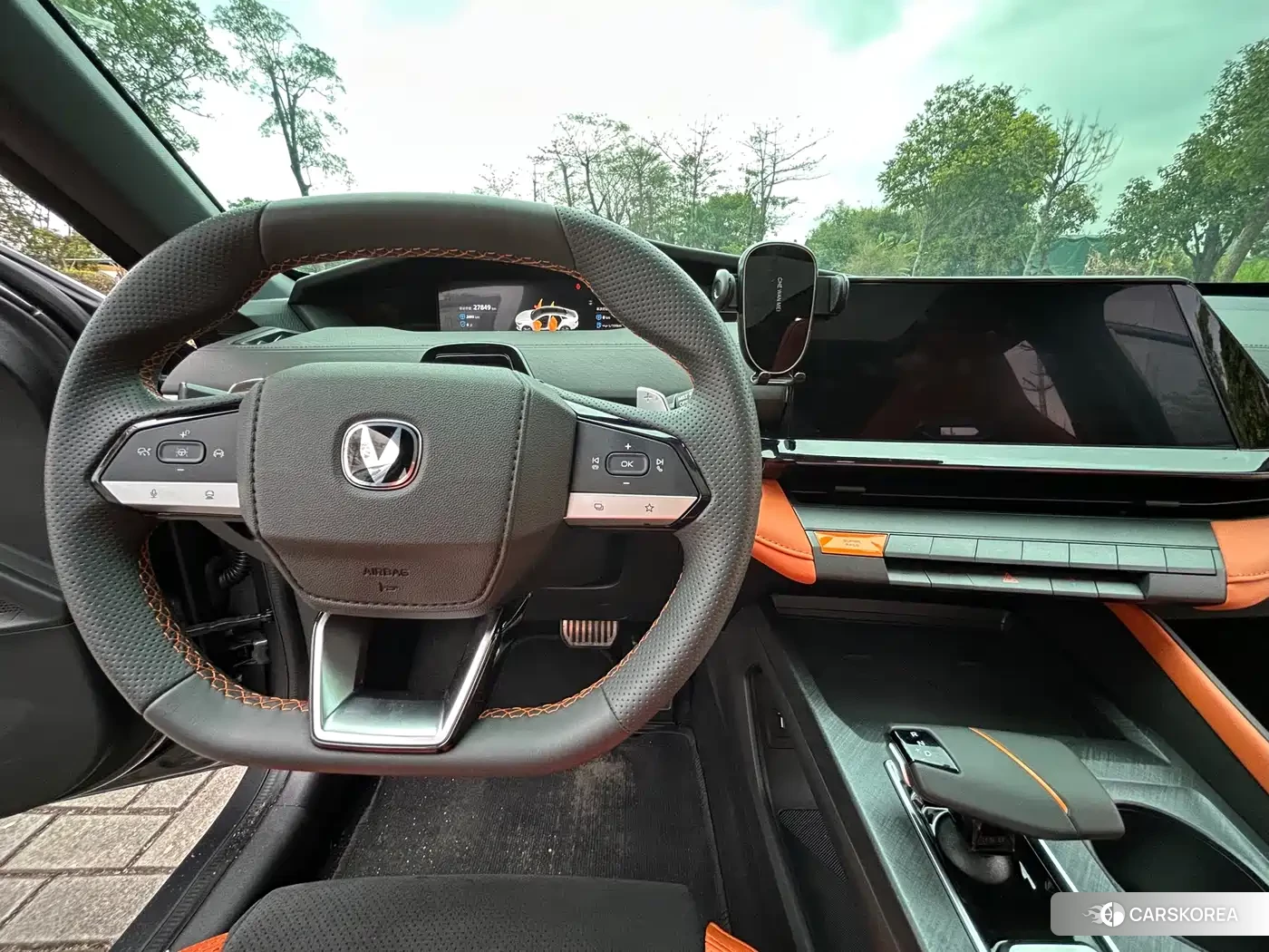 Chang'an Changan UNI-V id 4515580 из Китая 17