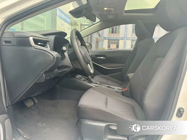 Toyota Corolla id 4278709 из Китая 10